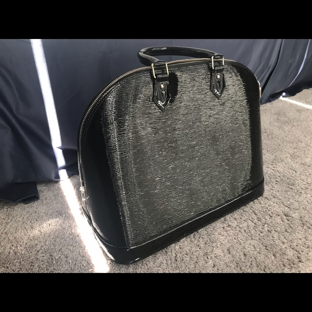 Alma PM Louis Vuitton